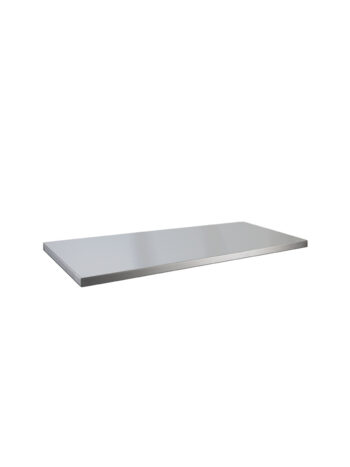 En rak rektangulär Bänkskiva rostfri 142cm PRO SERIES, med en metallisk silverfinish, visas mot en vit bakgrund, vilket framhäver dess släta, reflekterande yta och rena, skarpa kanter.