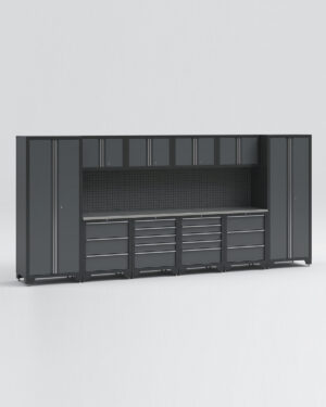 Garageinredning i 10 delar – set 1, grå, CLASSIC: Ett grått förvaringssystem i tio delar bestående av golvskåp, väggskåp och en central arbetsbänk med en bakpanel av hålplåt.