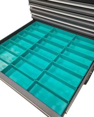 Sortimentlådor verktygsskåp PRO-SERIEN innehåller öppna lådor med krickfärgade plastavdelare för att organisera verktyg eller småsaker, vilket snyggt skapar enhetliga förvaringsfack.