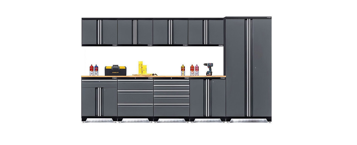 Garageinredning mellan kombination i grå