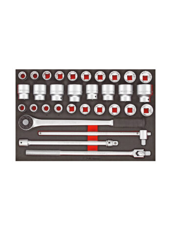 32 delars Hylsnyckelsats 3/4'' Teng Tools TTESK32 har silver hylsnycklar och tillbehör, inklusive hylsstorlekar, förlängningsstänger, ett spärrhandtag och en universalknut, var och en med en röd fyrkantsindikator, snyggt arrangerad på en svart bakgrund.