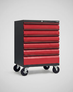 Verktygsvagn med 6 lådor Black edition - Röd, PRO är en svart och röd rullande verktygsvagn med sex lådor och fyra stora länkhjul, som visas mot en ljus bakgrund.